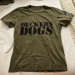 Kittenish decker dogs shirt